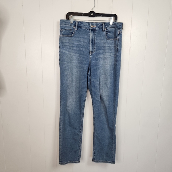 American Eagle Curvy Mom Jeans AEO High Waisted Rise Light Wash Stretch Size 14 - Picture 4 of 13
